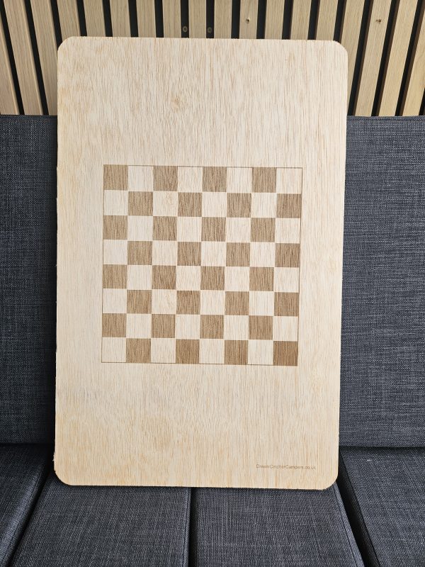Chess board table - Image 2